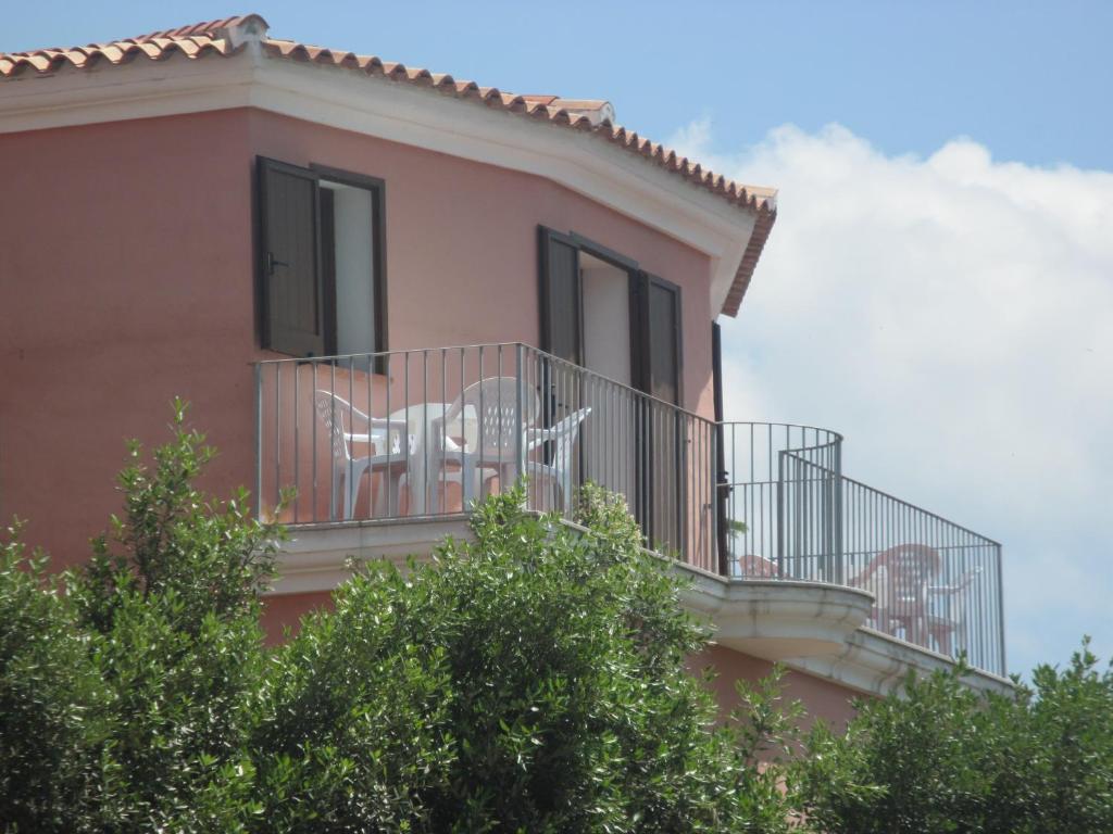 Bed & Breakfast Dessole Olbia Exterior photo